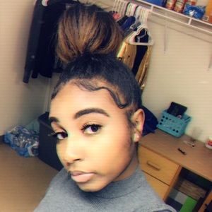 Meet your Posher, Brianna